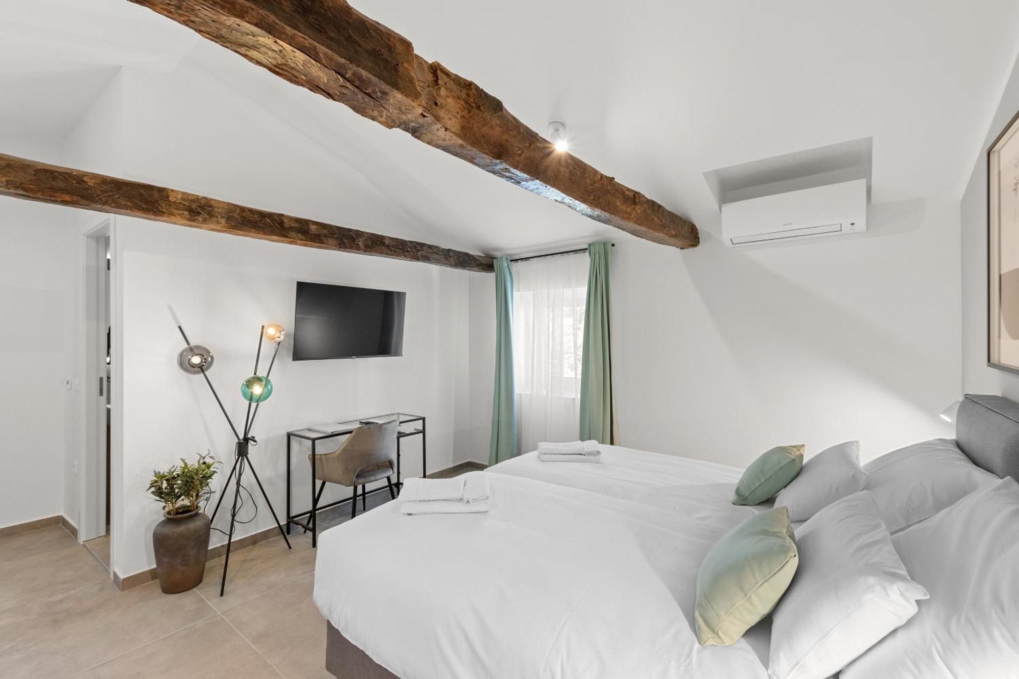 Konoba Most Rooms Buzet Eksteriør billede